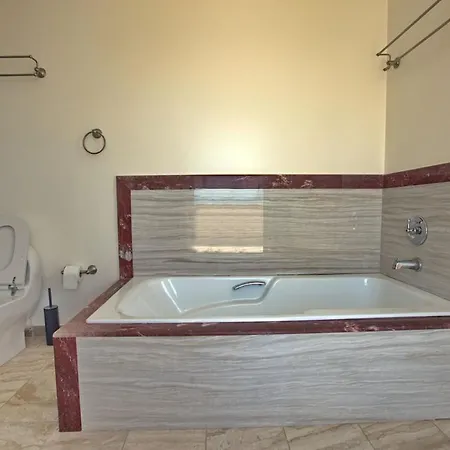 Cliff House #2 Apartment Khania (Arcadia)